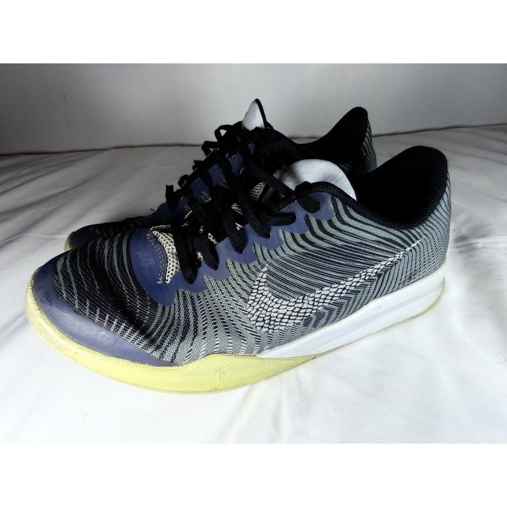 Nike Kobe KB Mentality 2 GS Basketball Shoes Cool Grey Black Size 7Y 820322-005